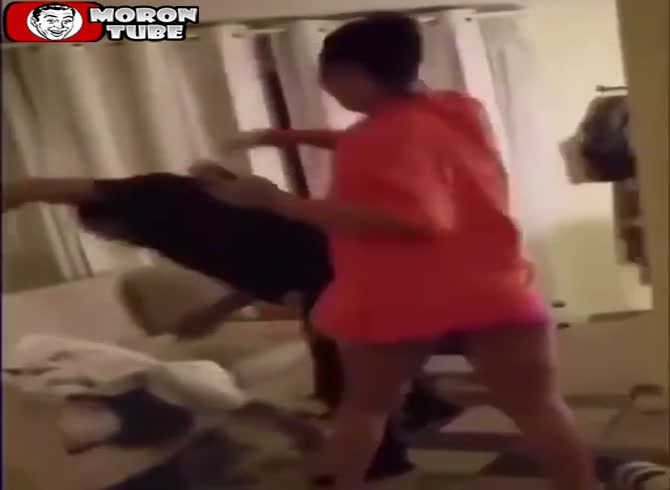Video :He was wrong to assault a woman!